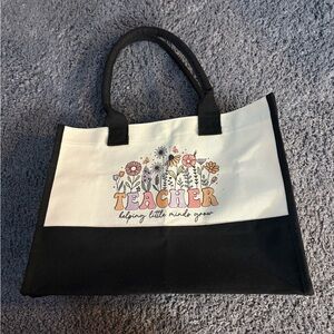 NWOT “Teacher : Helping little minds grow” bag
